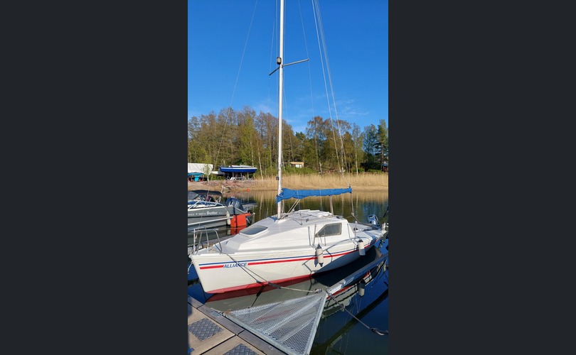 Centerboard yacht micro-kuva-5